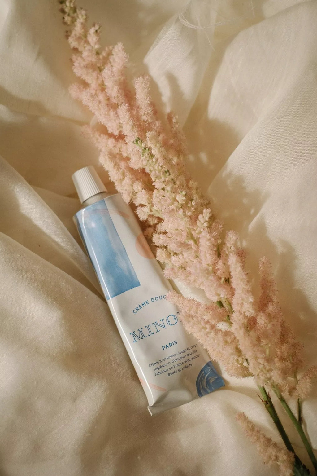 Minois Paris Crème Douce Drėkinamasis veido ir kūno kremas 100ml