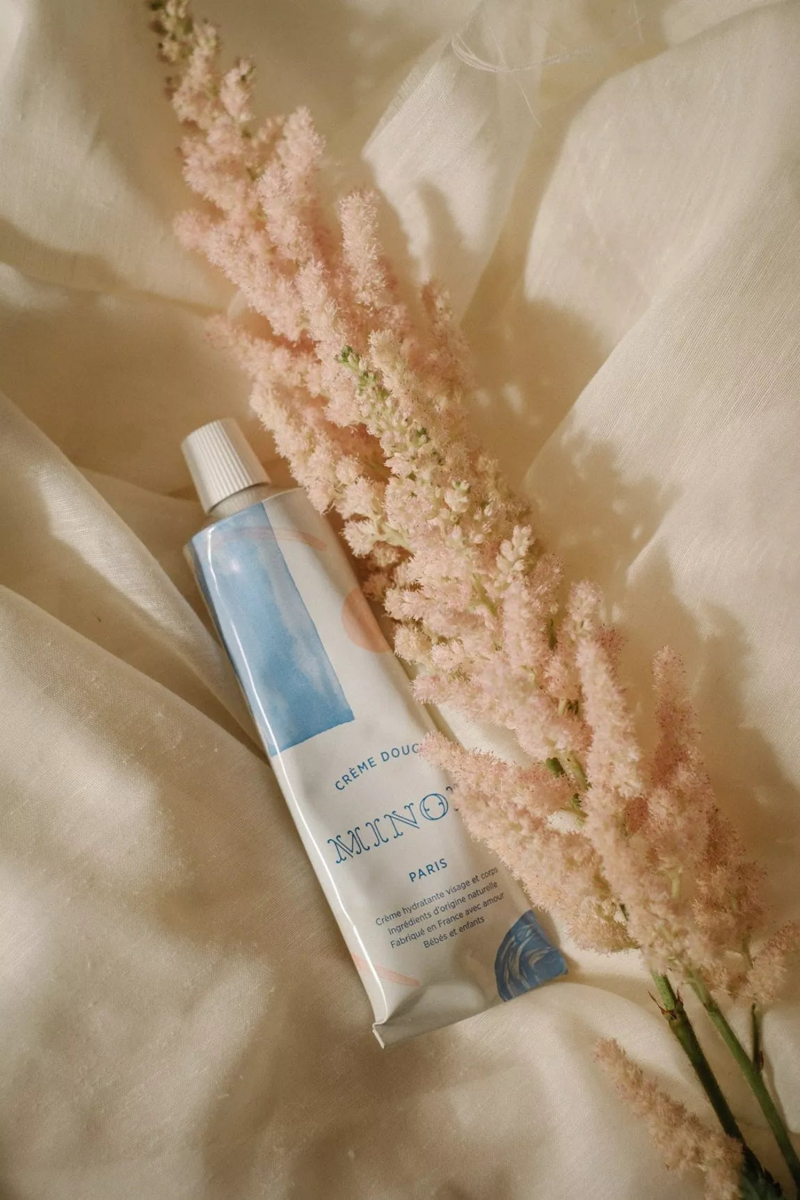 Minois Paris Crème Douce Drėkinamasis veido ir kūno kremas 100ml