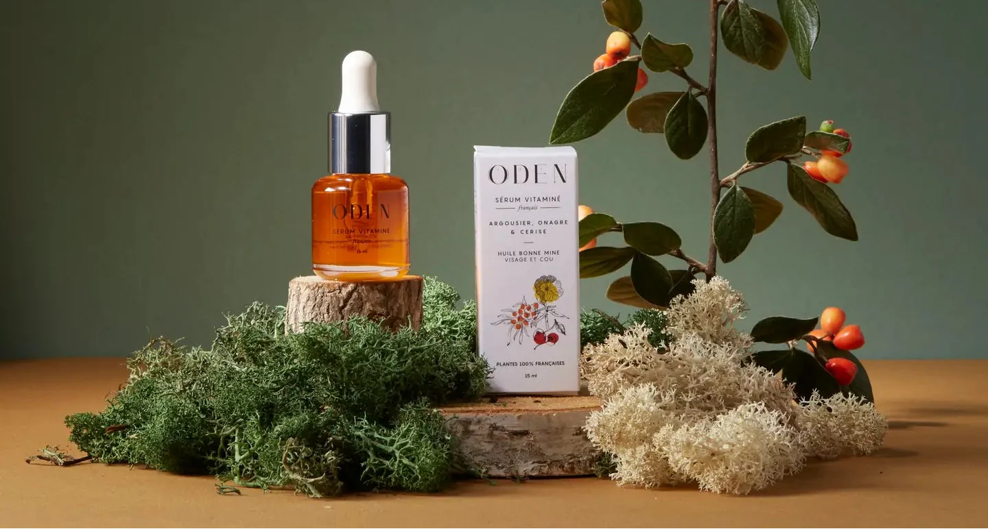 Vitaminų Aliejus/Serumas – Regeneruoja ir Suteikia Spindesio 15ml